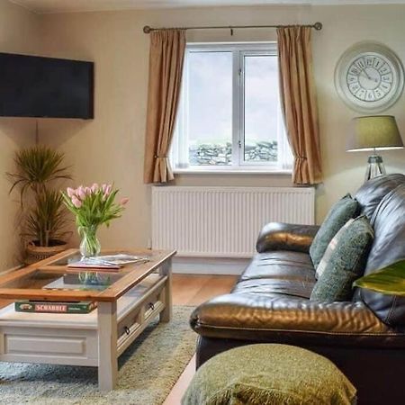 Cremlyn Lodge Бомаріс Екстер'єр фото